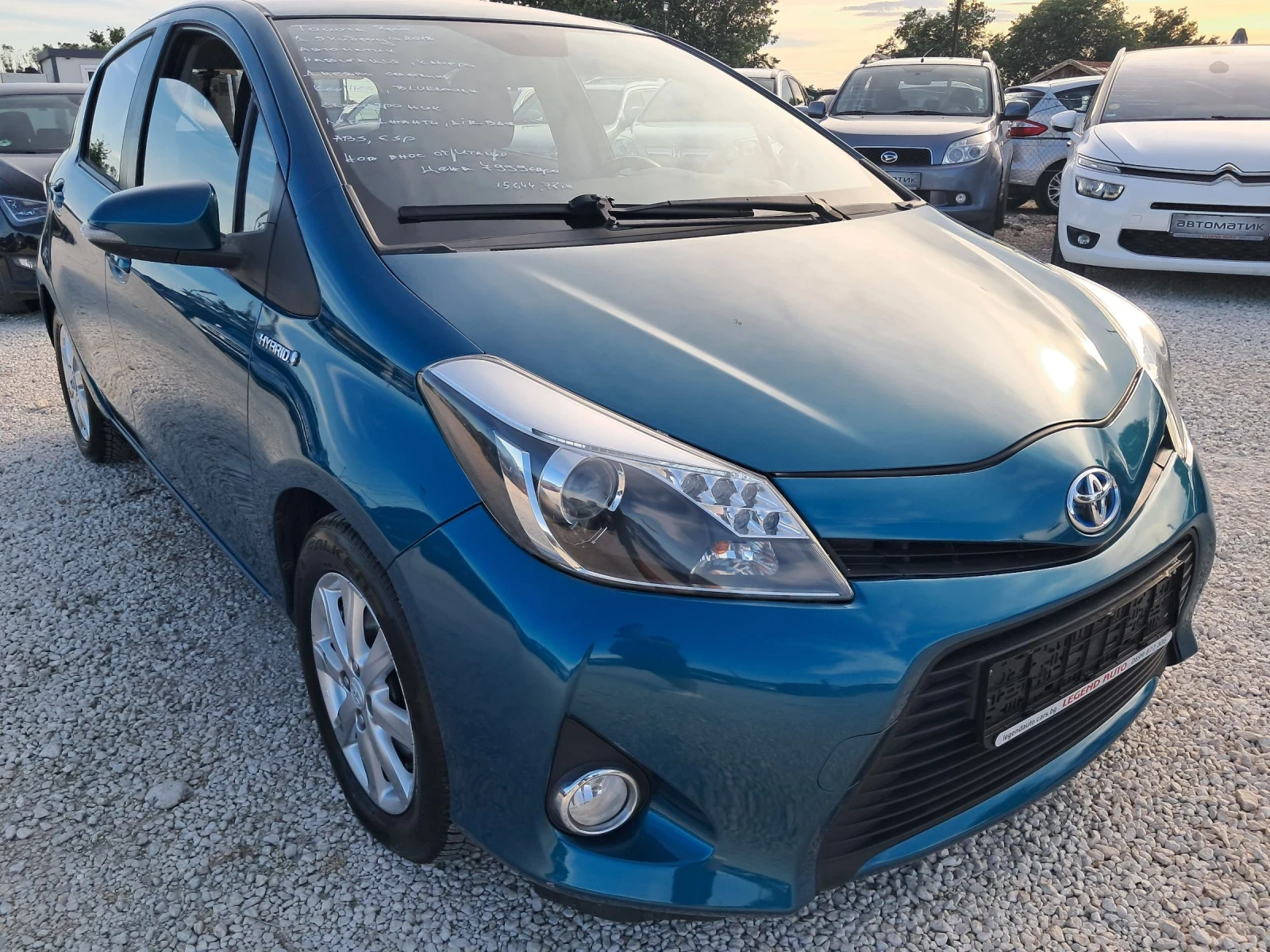 Toyota Yaris 1.5 Хибрид Камера 4л/100км, снимка 2 - Автомобили и джипове - 55040206