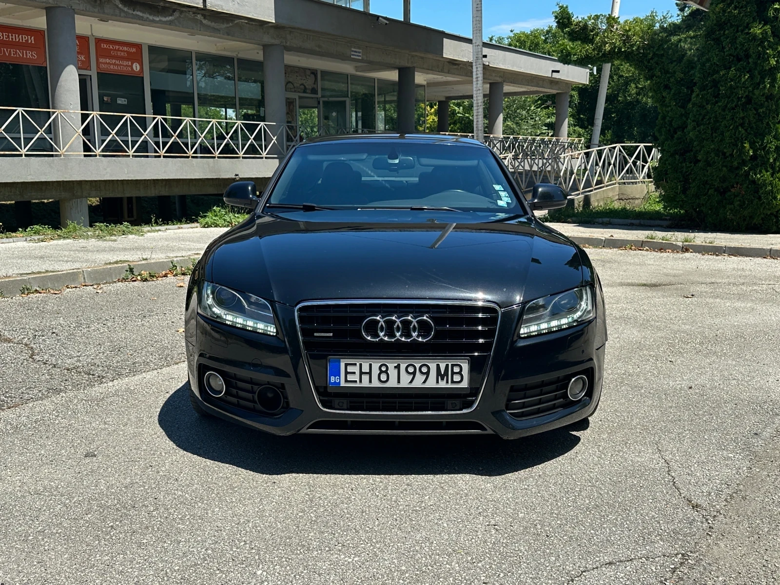 Audi A5 * 3xS-line* Distronik* Podgrevi* Keyless* , снимка 2 - Автомобили и джипове - 55162257