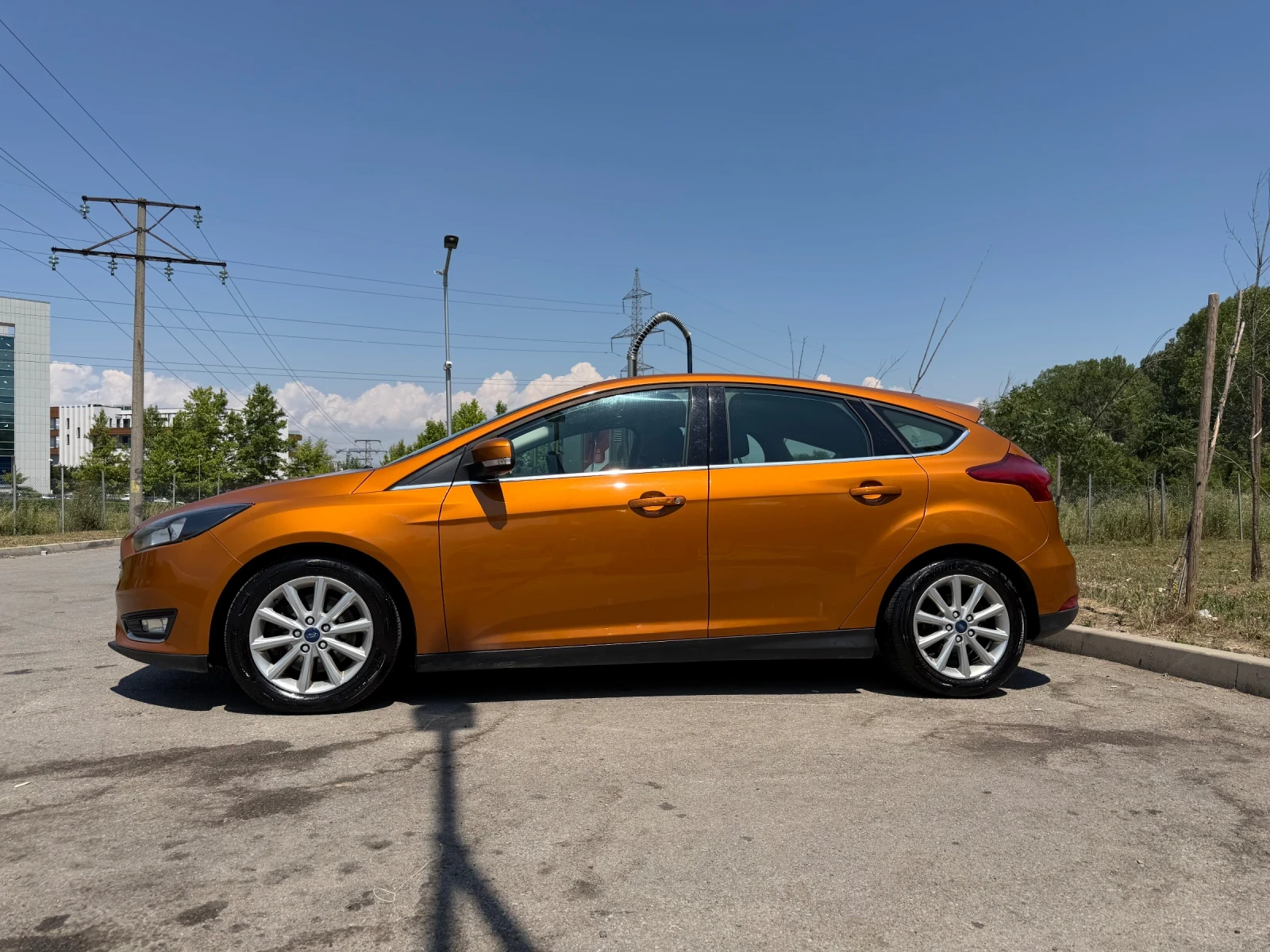 Ford Focus  1.5 EcoBoost TITANIUM АВТОМАТИК, снимка 2 - Автомобили и джипове - 55396435