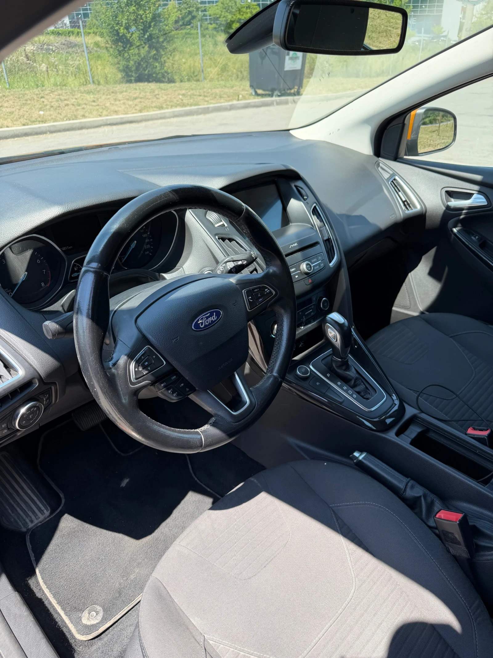 Ford Focus  1.5 EcoBoost TITANIUM АВТОМАТИК, снимка 9 - Автомобили и джипове - 55396435