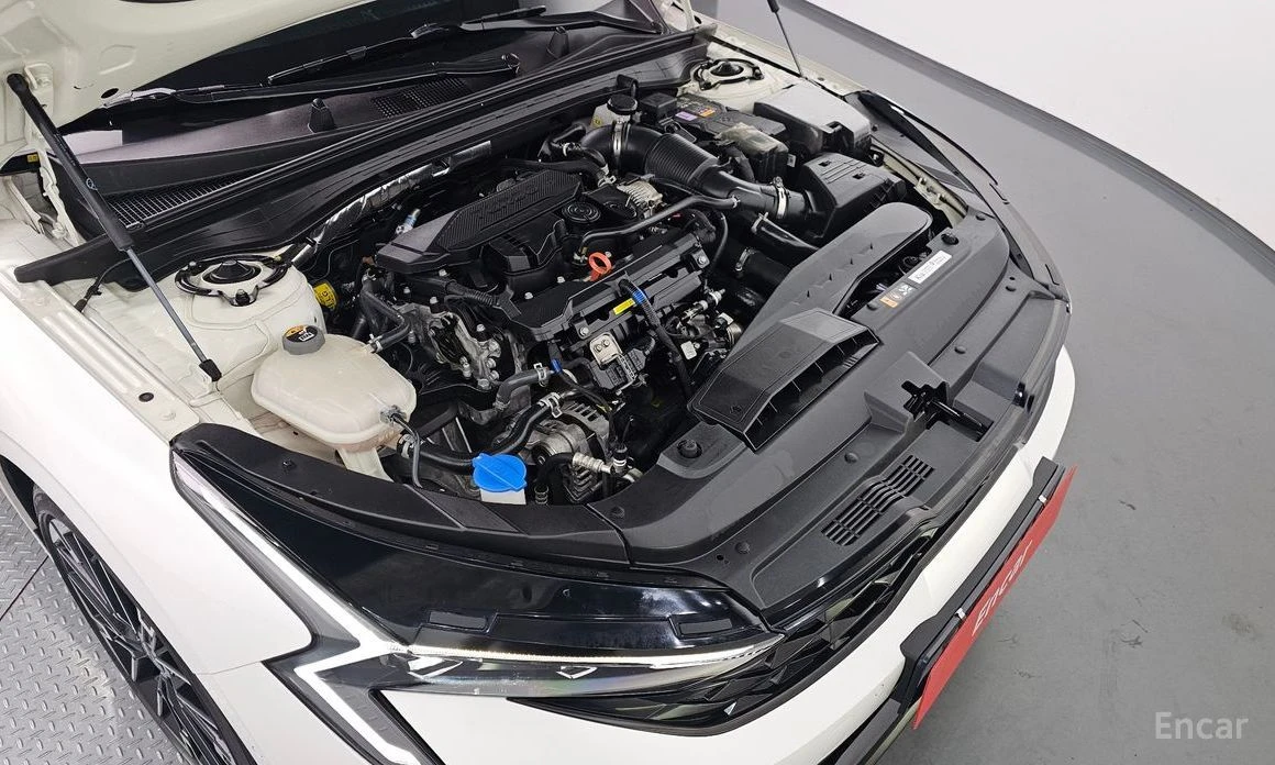Kia K5, снимка 6 - Автомобили и джипове - 55642282