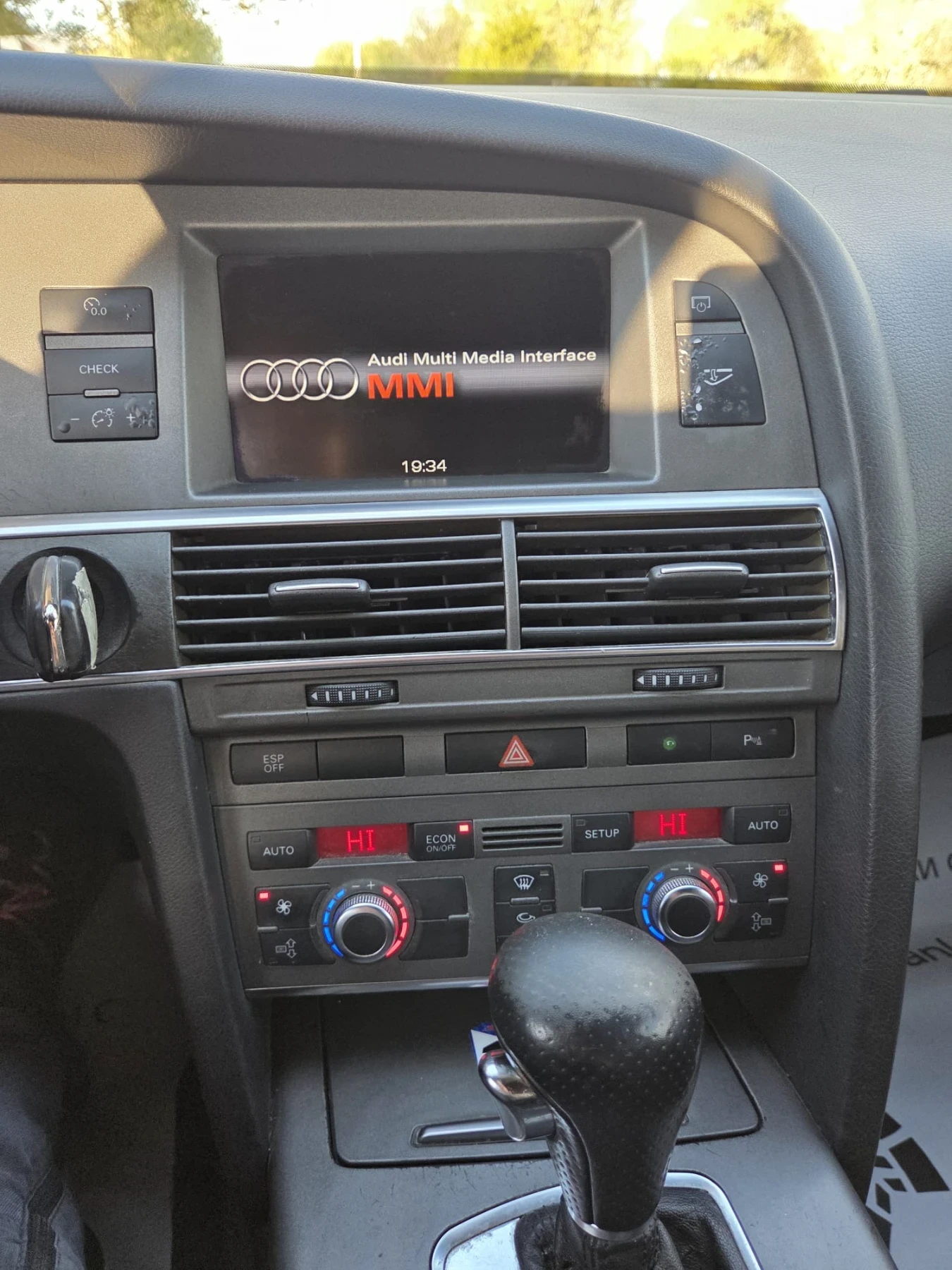 Audi A6 3.0TDI, снимка 14 - Автомобили и джипове - 55789851