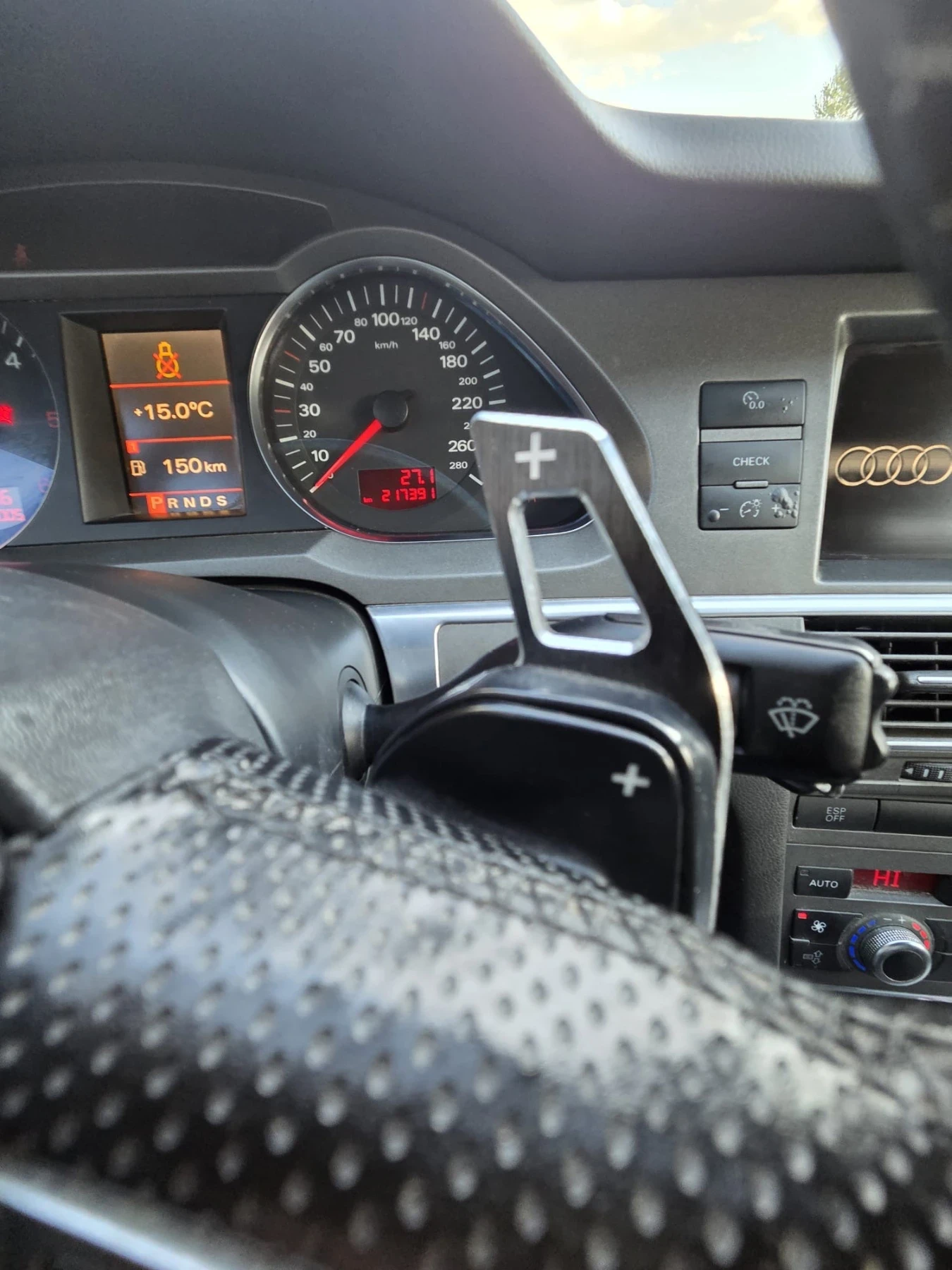Audi A6 3.0TDI, снимка 11 - Автомобили и джипове - 55789851