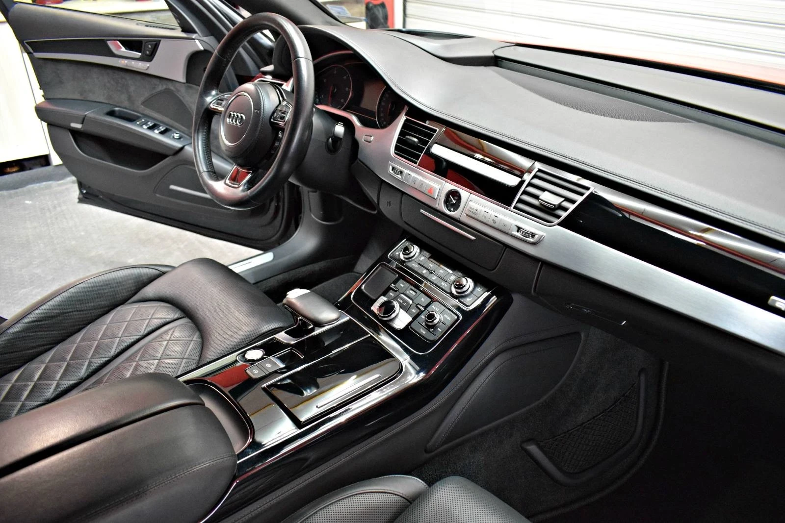 Audi A8 4.2 Matrix Long Ceramic , снимка 16 - Автомобили и джипове - 55845744