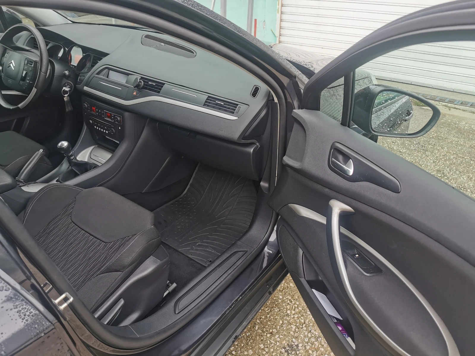 Citroen C5 2.0 Hdi 163кс, снимка 9 - Автомобили и джипове - 56021710