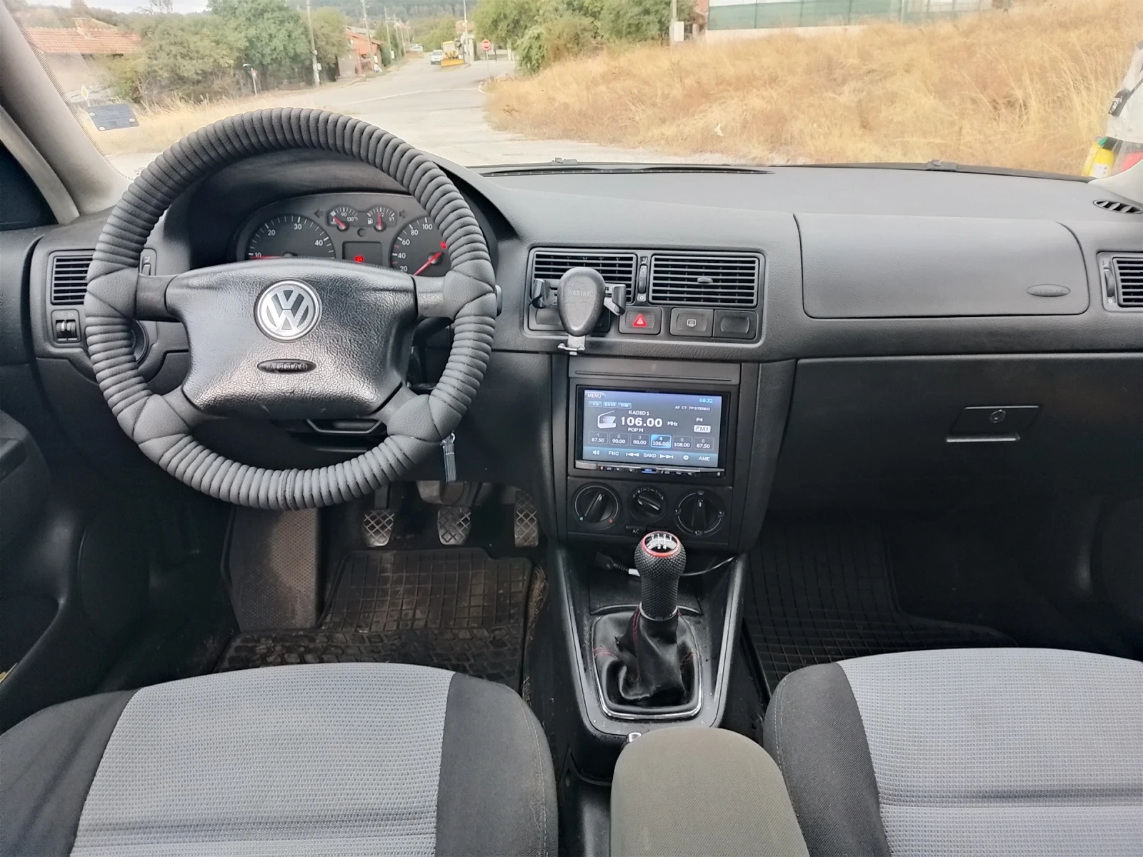 VW Golf, снимка 11 - Автомобили и джипове - 56242962