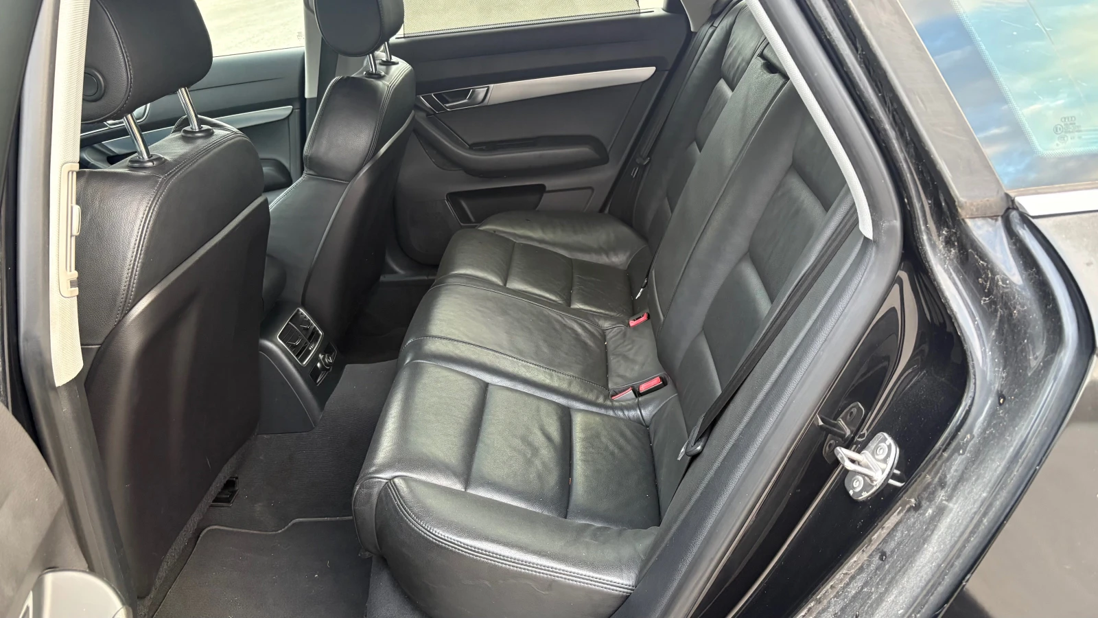 Audi A6 3.0 tdi S-line CARPLAY, снимка 13 - Автомобили и джипове - 56602239