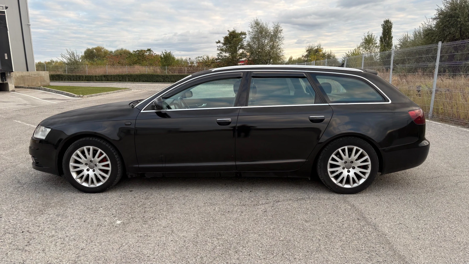 Audi A6 3.0 tdi S-line CARPLAY, снимка 8 - Автомобили и джипове - 56602239