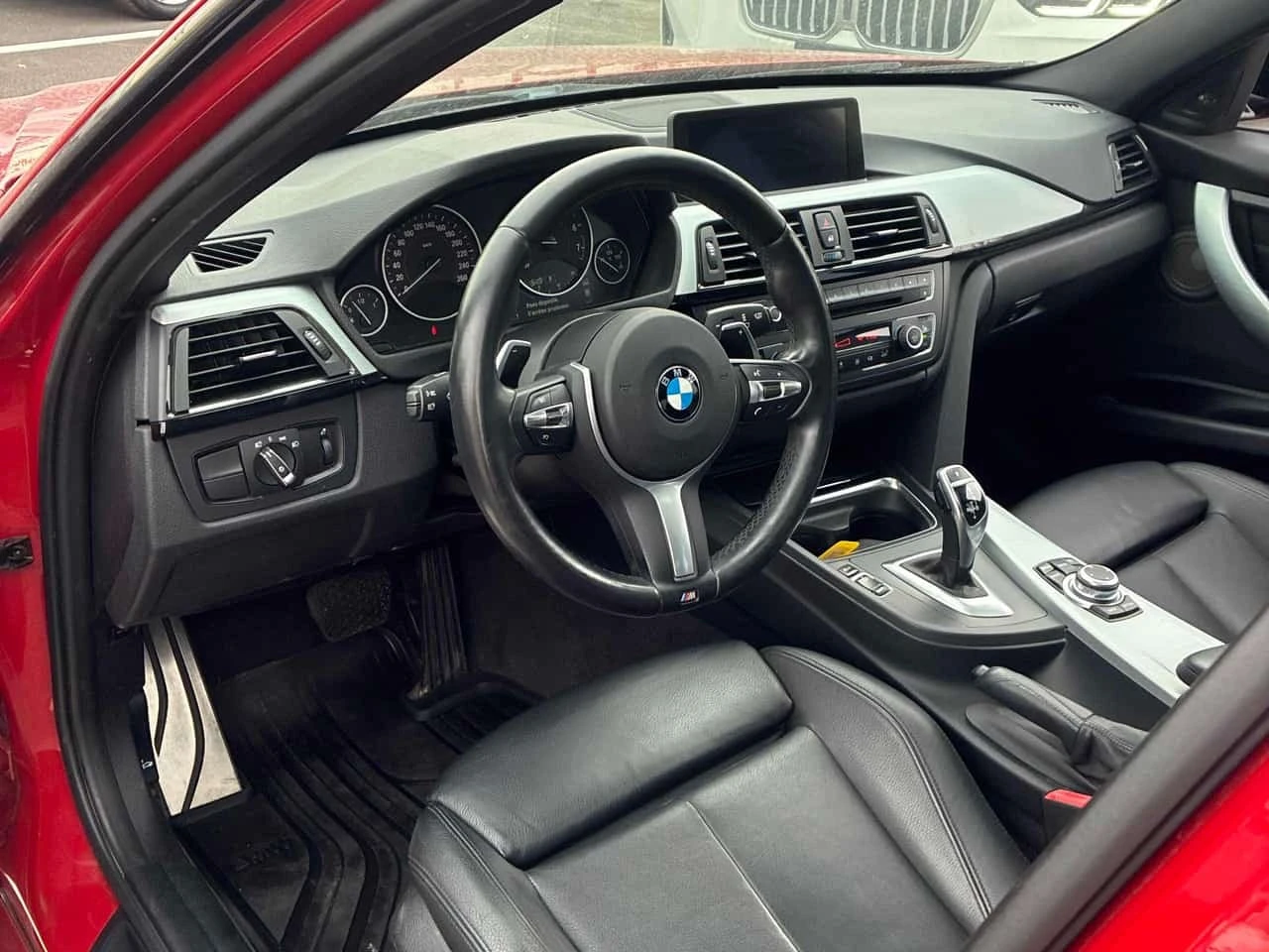 BMW 335 * 335i xDrive * CARFAX *  | Mobile.bg � ����������� 5