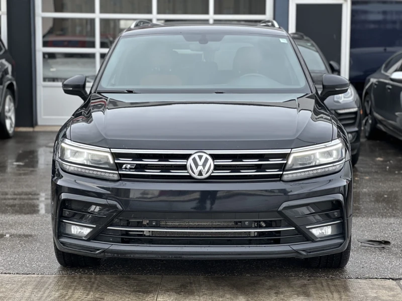 VW Tiguan  HIGHLINE R-LINE, снимка 2 - Автомобили и джипове - 49390154