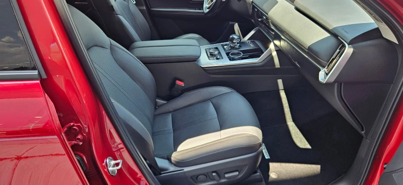 Mazda CX-60 3.3 / AWD / 4x4 HOMURA PLUS, снимка 17 - Автомобили и джипове - 50726498
