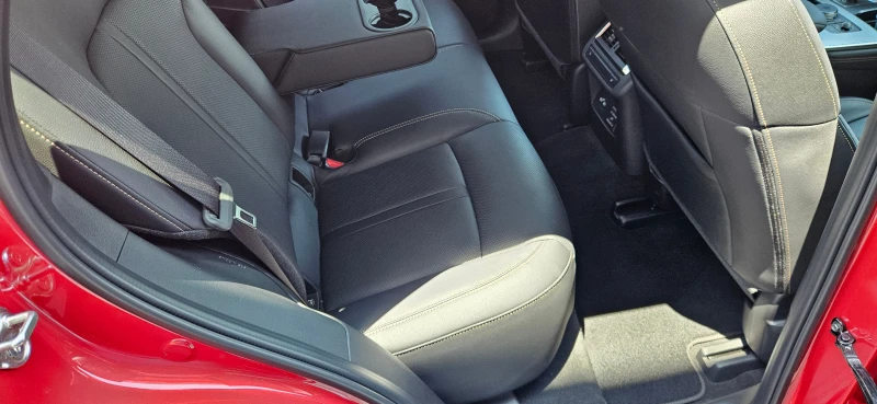 Mazda CX-60 3.3 / AWD / 4x4 HOMURA PLUS, снимка 16 - Автомобили и джипове - 50726498