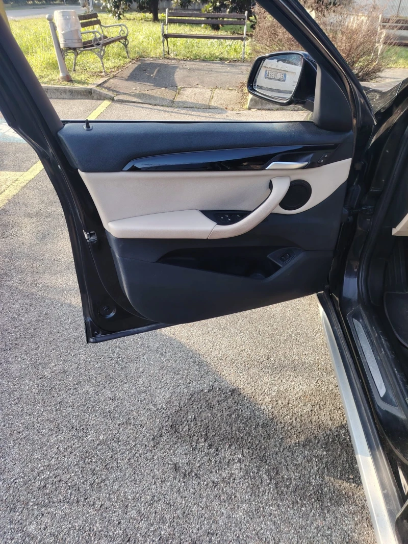 BMW X1 2.0 BENZIN 231 KKN, снимка 15 - Автомобили и джипове - 53204906