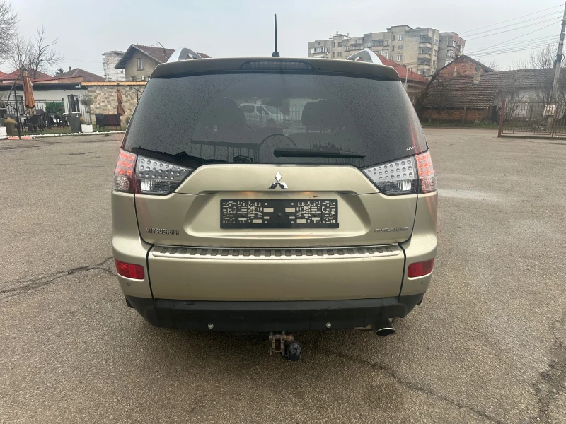 Mitsubishi Outlander 2.4-4x4-AUTOMAT-EXECUTIVE-SWISS-БЕЗ-КОРОЗИЯ, снимка 4 - Автомобили и джипове - 53287452