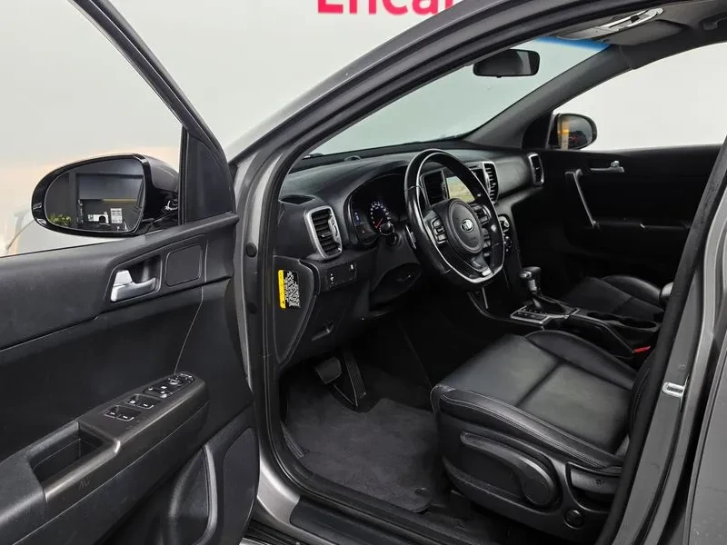 Kia Sportage 4Th Generation Diesel 1.7 2Wd Trendy, снимка 10 - Автомобили и джипове - 56016324