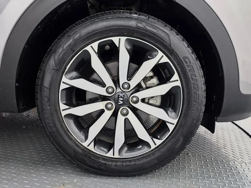 Kia Sportage 4Th Generation Diesel 1.7 2Wd Trendy, снимка 5 - Автомобили и джипове - 56016324