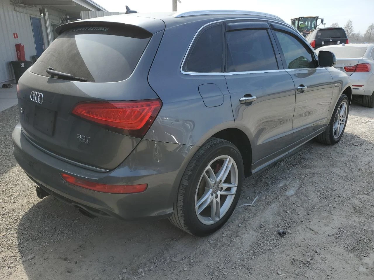 Audi Q3  - изображение 4