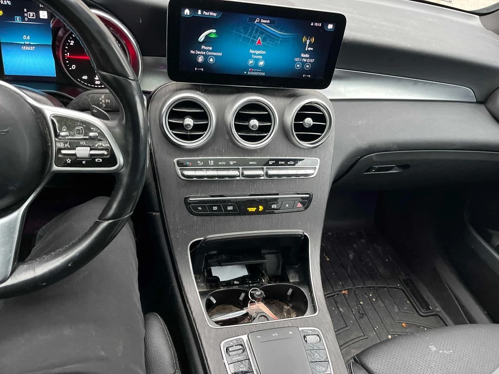 Mercedes-Benz GLC 300 * CARFAX * БЕЗ ПЪРВОНАЧАЛНА ВНОСКА - изображение 8