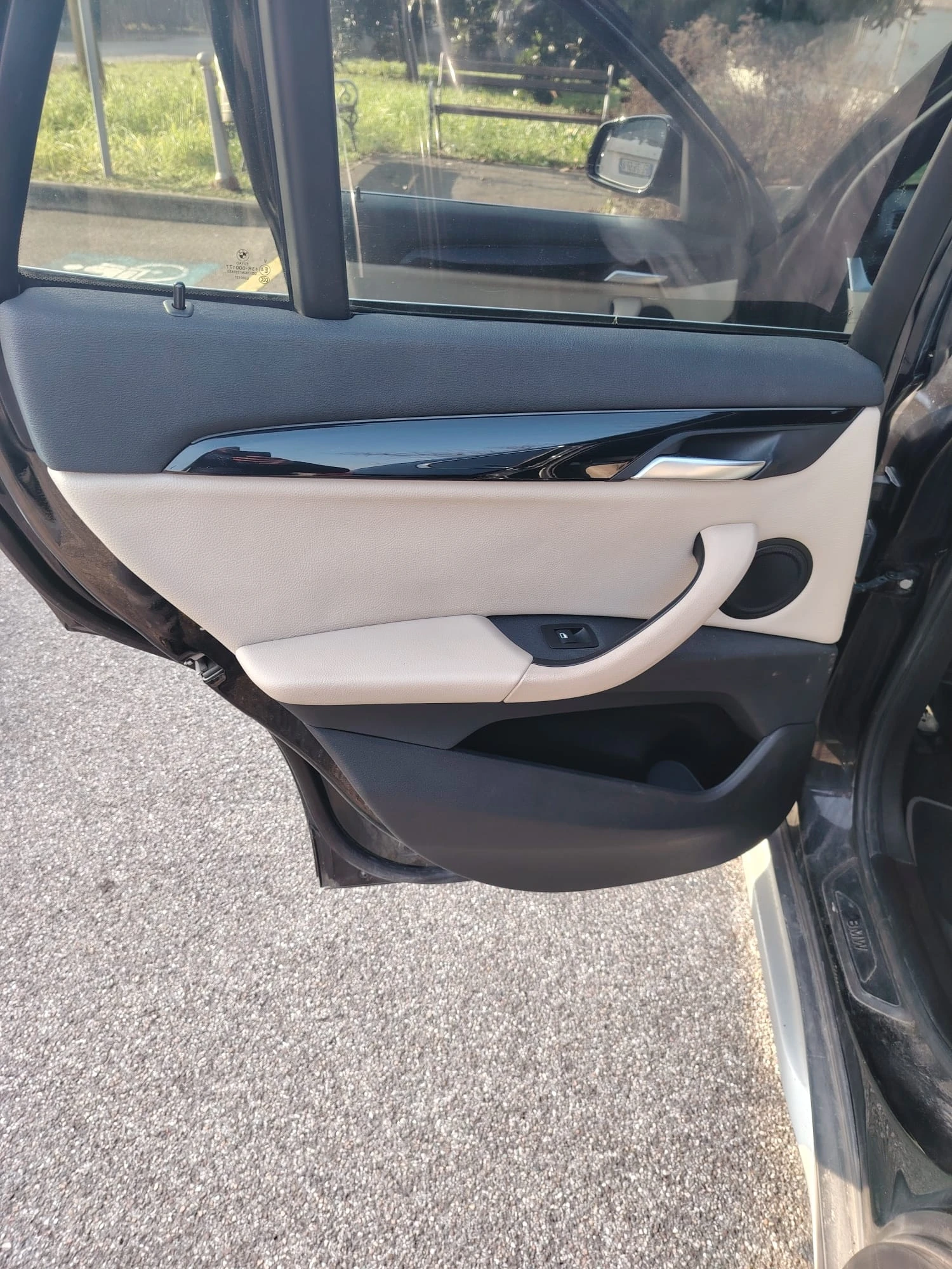 BMW X1 2.0 BENZIN 231 KKN - изображение 7