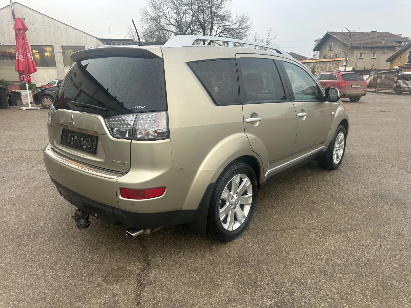 Mitsubishi Outlander 2.4-4x4-AUTOMAT-EXECUTIVE-SWISS-БЕЗ-КОРОЗИЯ - изображение 5