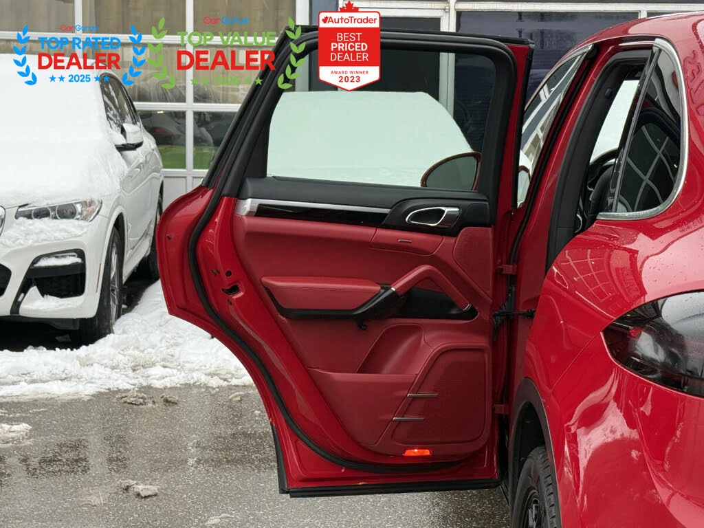 Porsche Cayenne S * 420кс AWD PANORAMA * АвтоКредит* (Цена до БГ), снимка 14 - Автомобили и джипове - 53740506