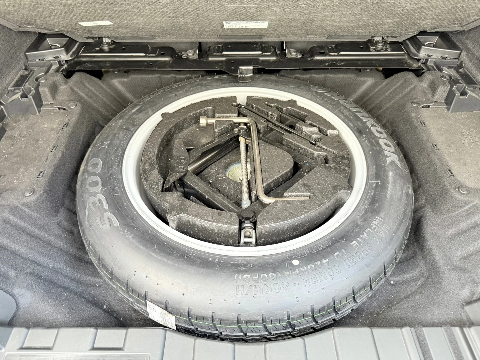 BMW X5 M/4.0/Xdrive/Laser/Skylounge, снимка 8 - Автомобили и джипове - 53923882