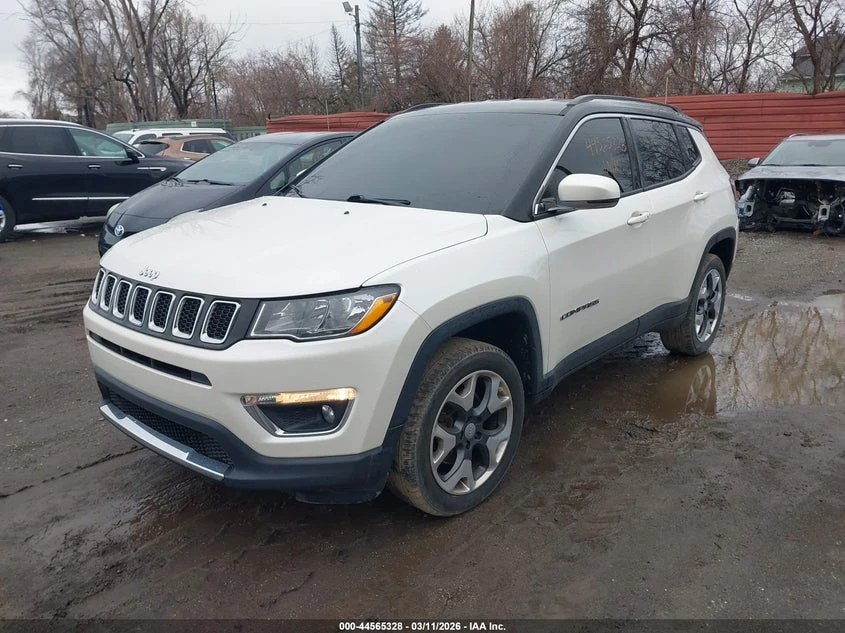 Jeep Compass 2.4l Limited 4X4, снимка 2 - Автомобили и джипове - 54369932