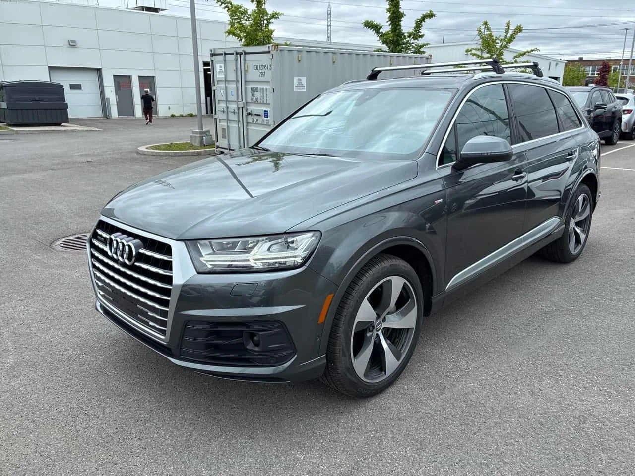Audi Q7 * Technik * CARFAX * ДИСТРОНИК * PANO * ОБДУХ * 