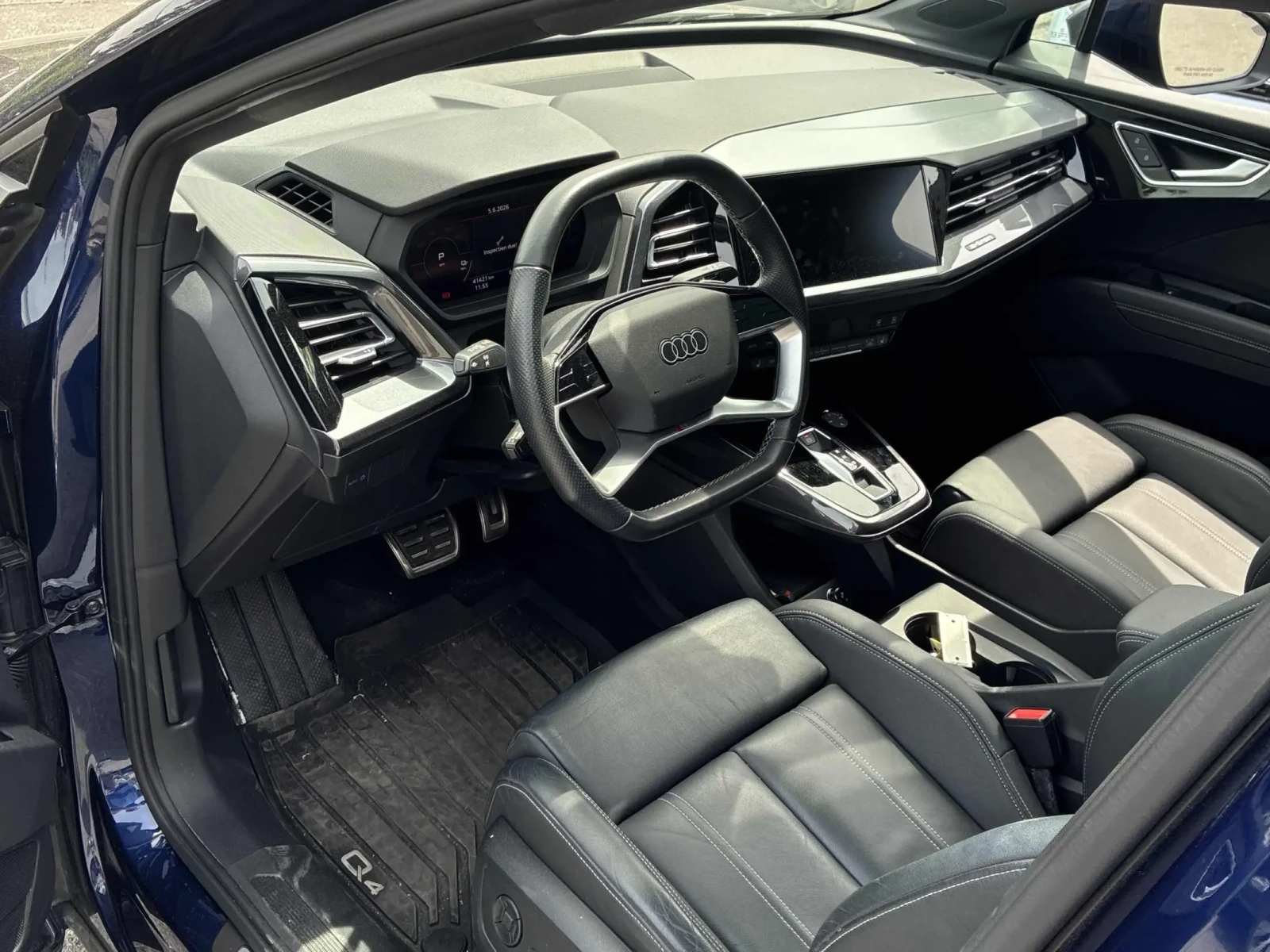 Audi Q4 e tron / ПАНОРАМА / КАБЕЛ, снимка 6 - Автомобили и джипове - 54800078