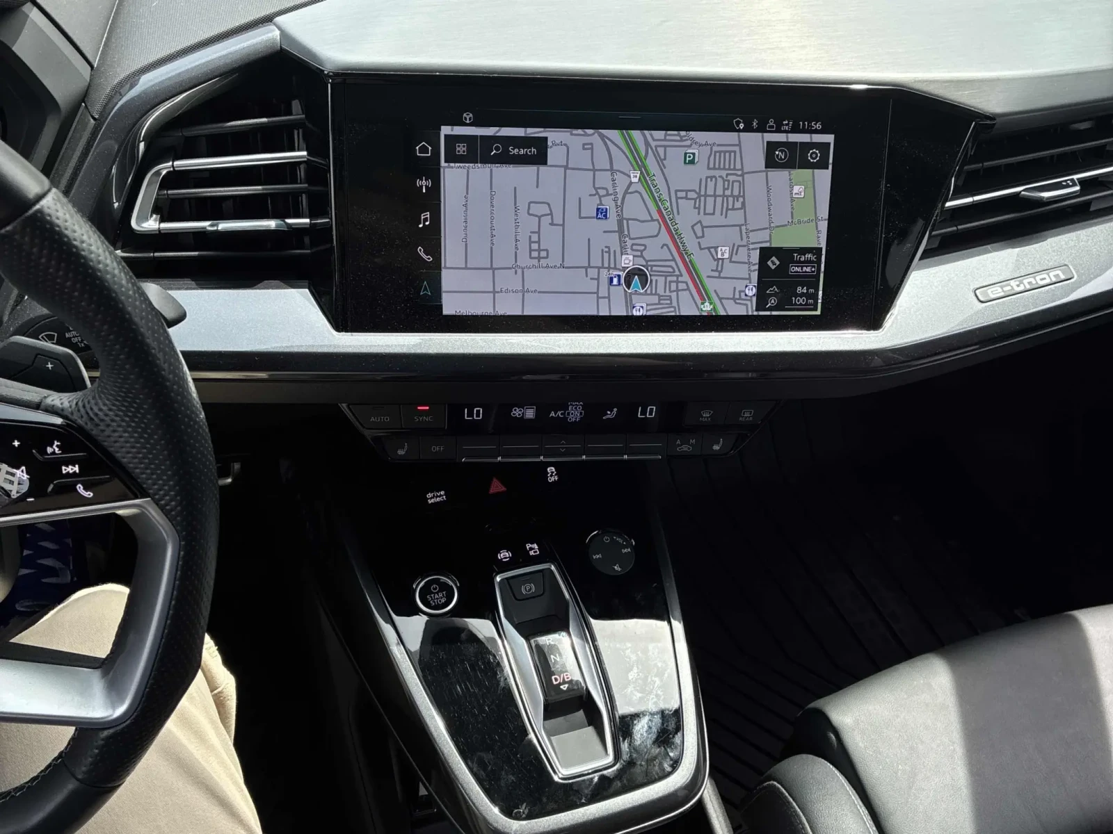 Audi Q4 e tron / ПАНОРАМА / КАБЕЛ, снимка 9 - Автомобили и джипове - 54800078