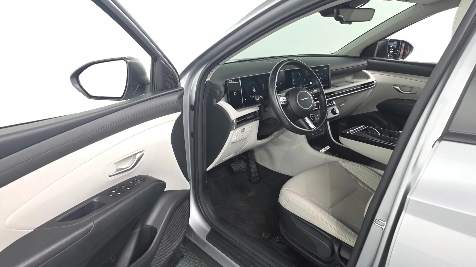 Hyundai Tucson NX4* 2WD* Modern, снимка 8 - Автомобили и джипове - 54897775