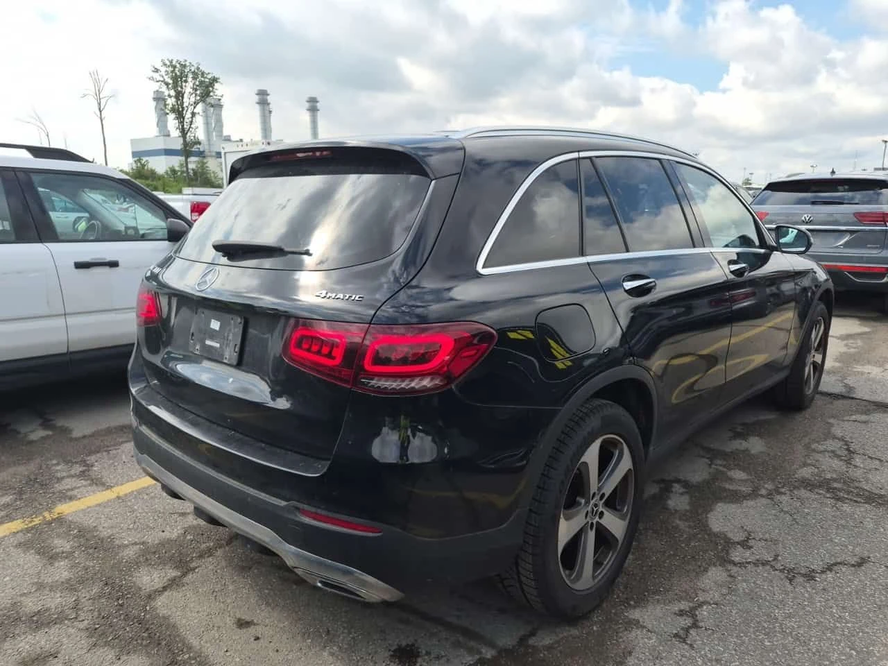 Mercedes-Benz GLC 300 PANO| MEMORY| 2 КЛЮЧА| 2 ЧИФТА ГУМИ| , снимка 3 - Автомобили и джипове - 55031435