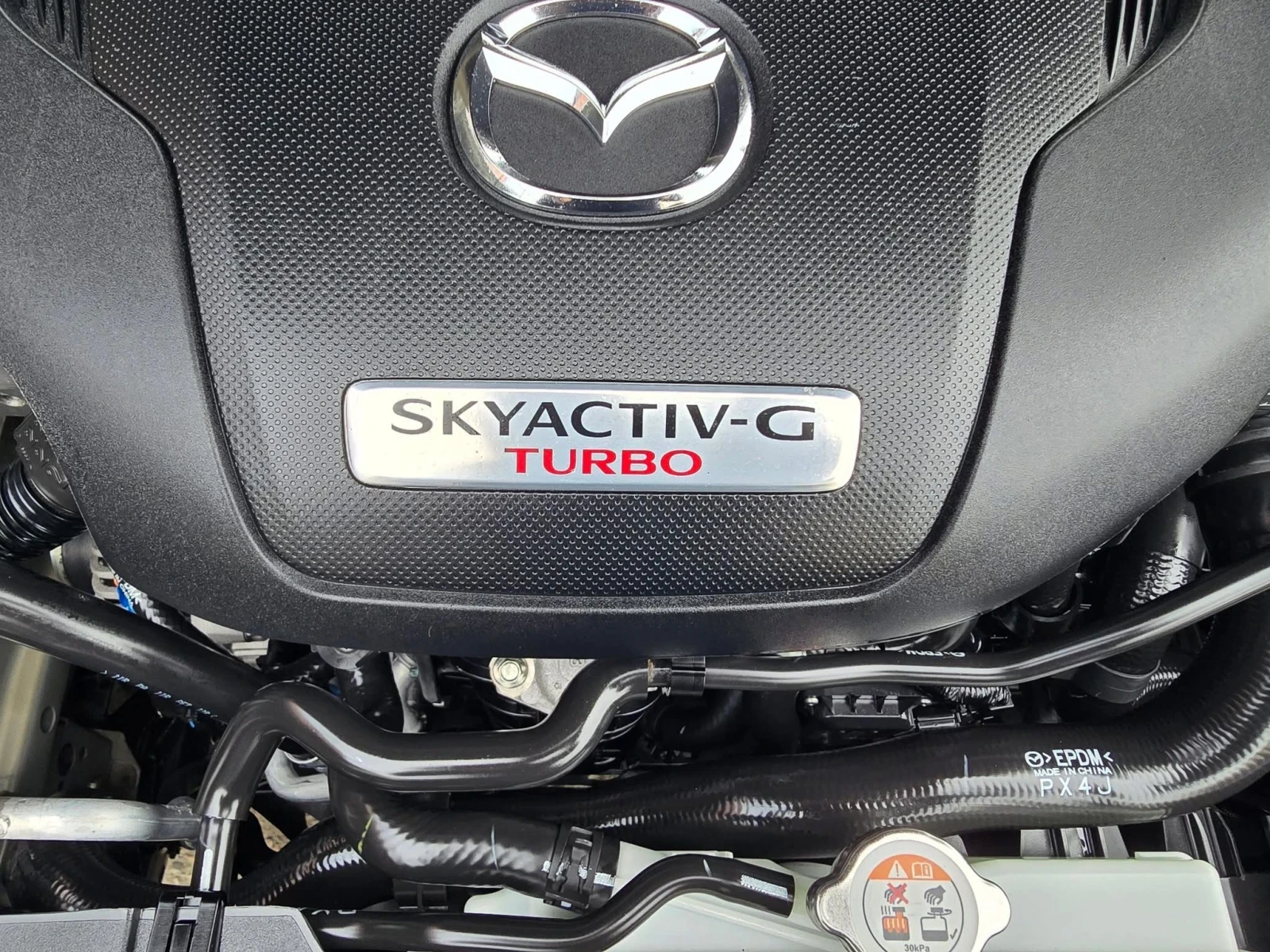 Mazda CX-30, снимка 11 - Автомобили и джипове - 55327431