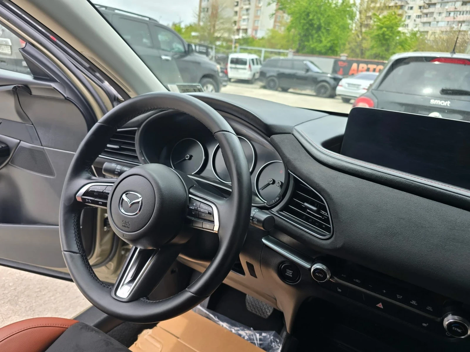 Mazda CX-30, снимка 9 - Автомобили и джипове - 55327431