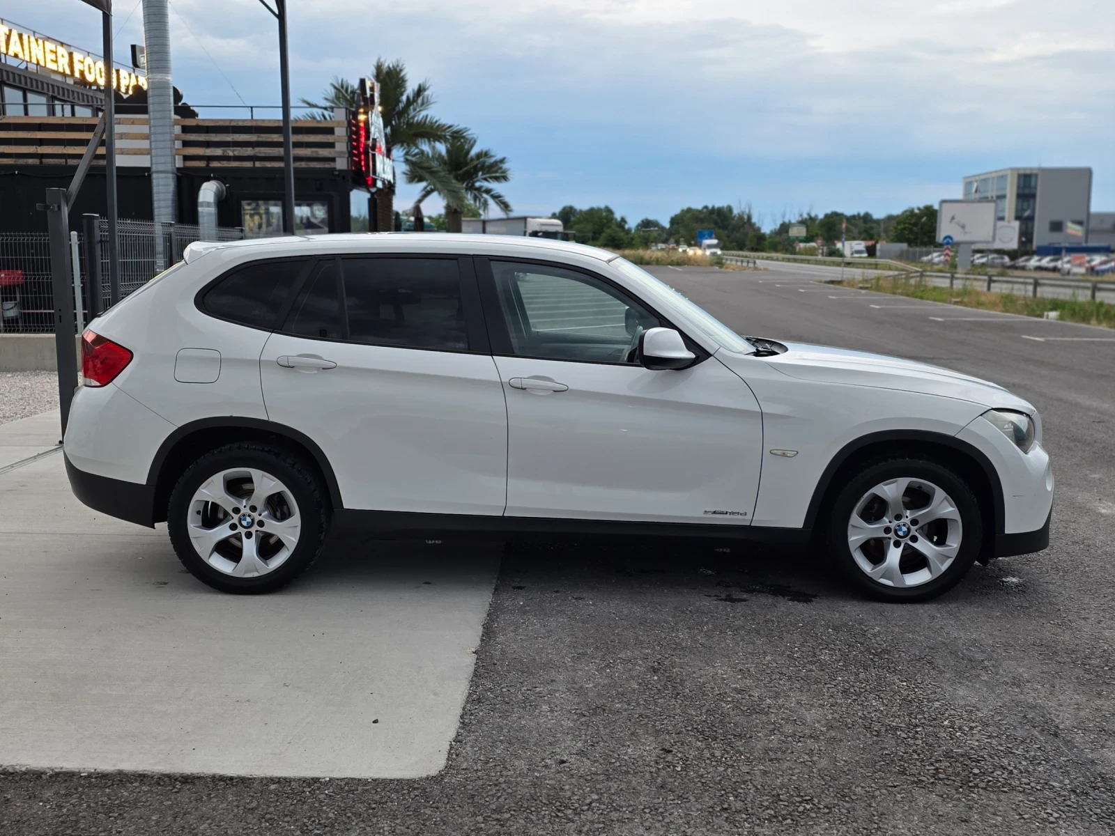 BMW X1 18d, снимка 7 - Автомобили и джипове - 55495048