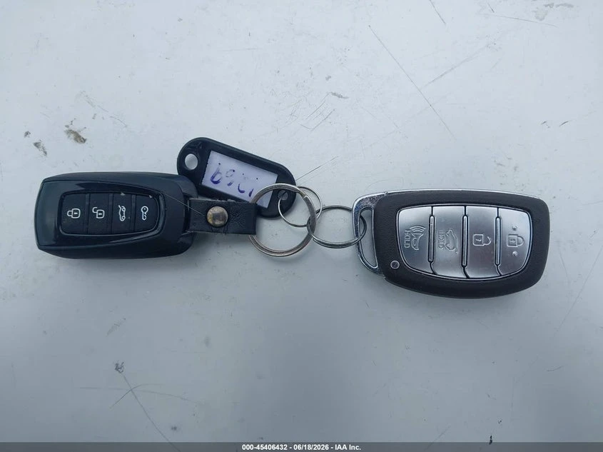 Hyundai Tucson 1.6l Limited, снимка 11 - Автомобили и джипове - 55568961