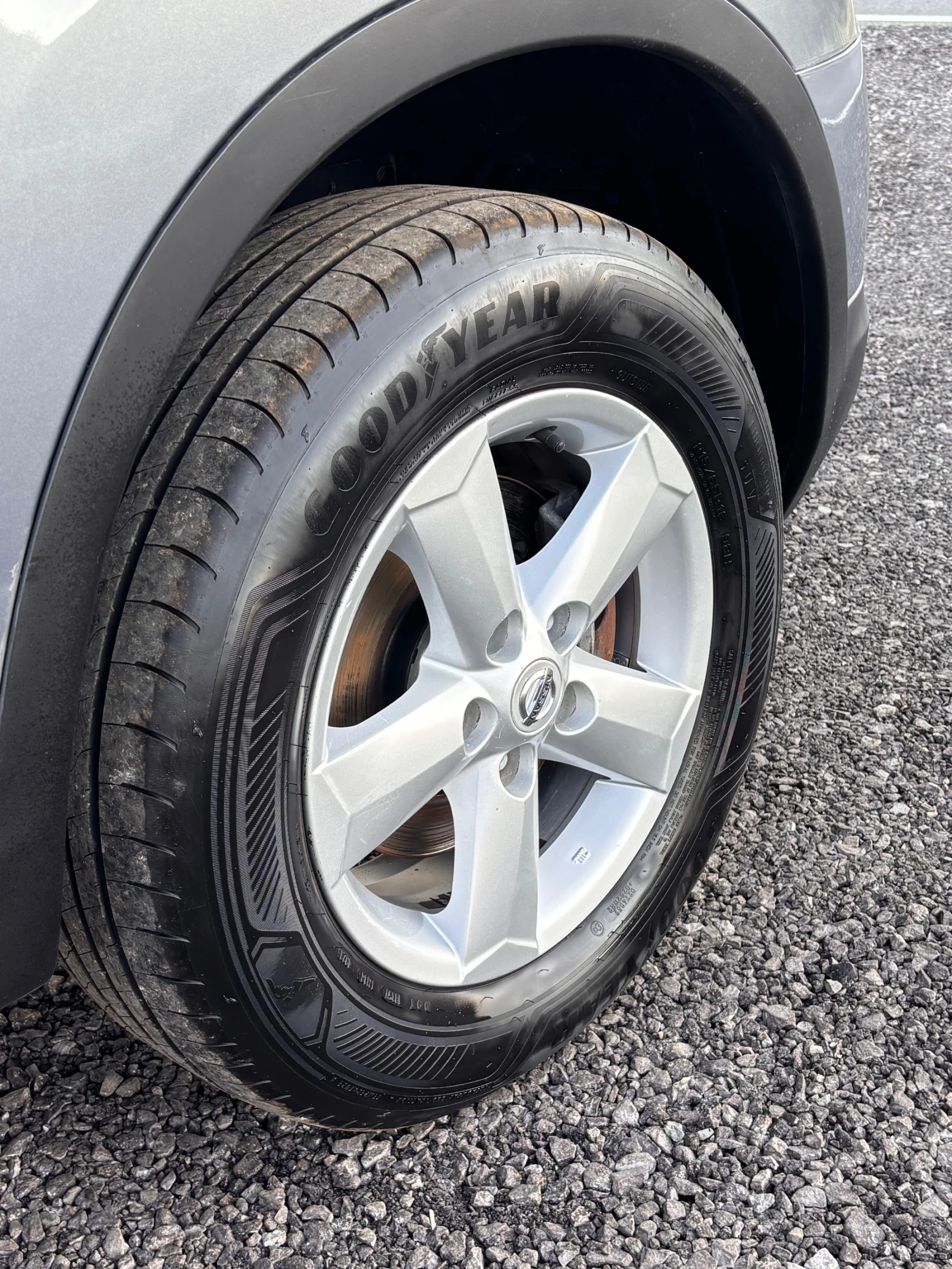 Nissan Qashqai 2.0 i 4x4  120 000 км!!!, снимка 5 - Автомобили и джипове - 55631339