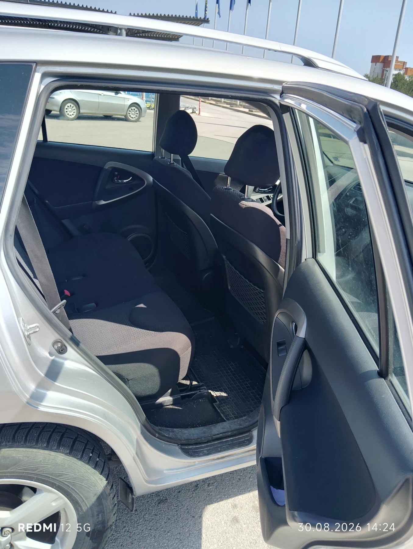 Toyota Rav4 2000 vvti, снимка 9 - Автомобили и джипове - 55891470
