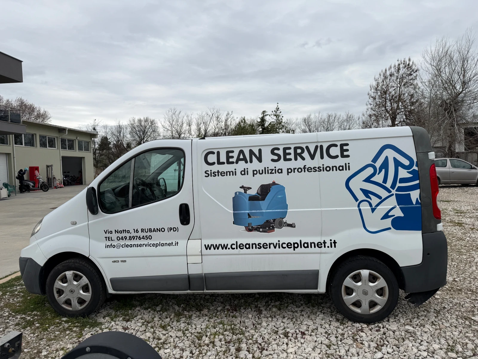 Renault Trafic, снимка 6 - Бусове и автобуси - 54026573