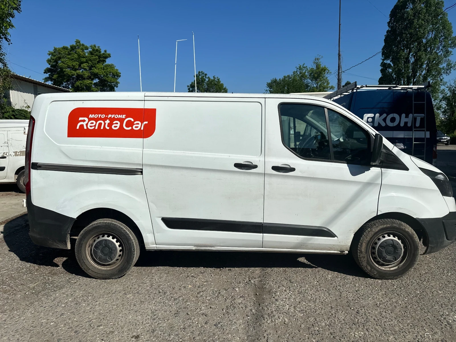 Ford Transit Custom, снимка 4 - Бусове и автобуси - 54665475