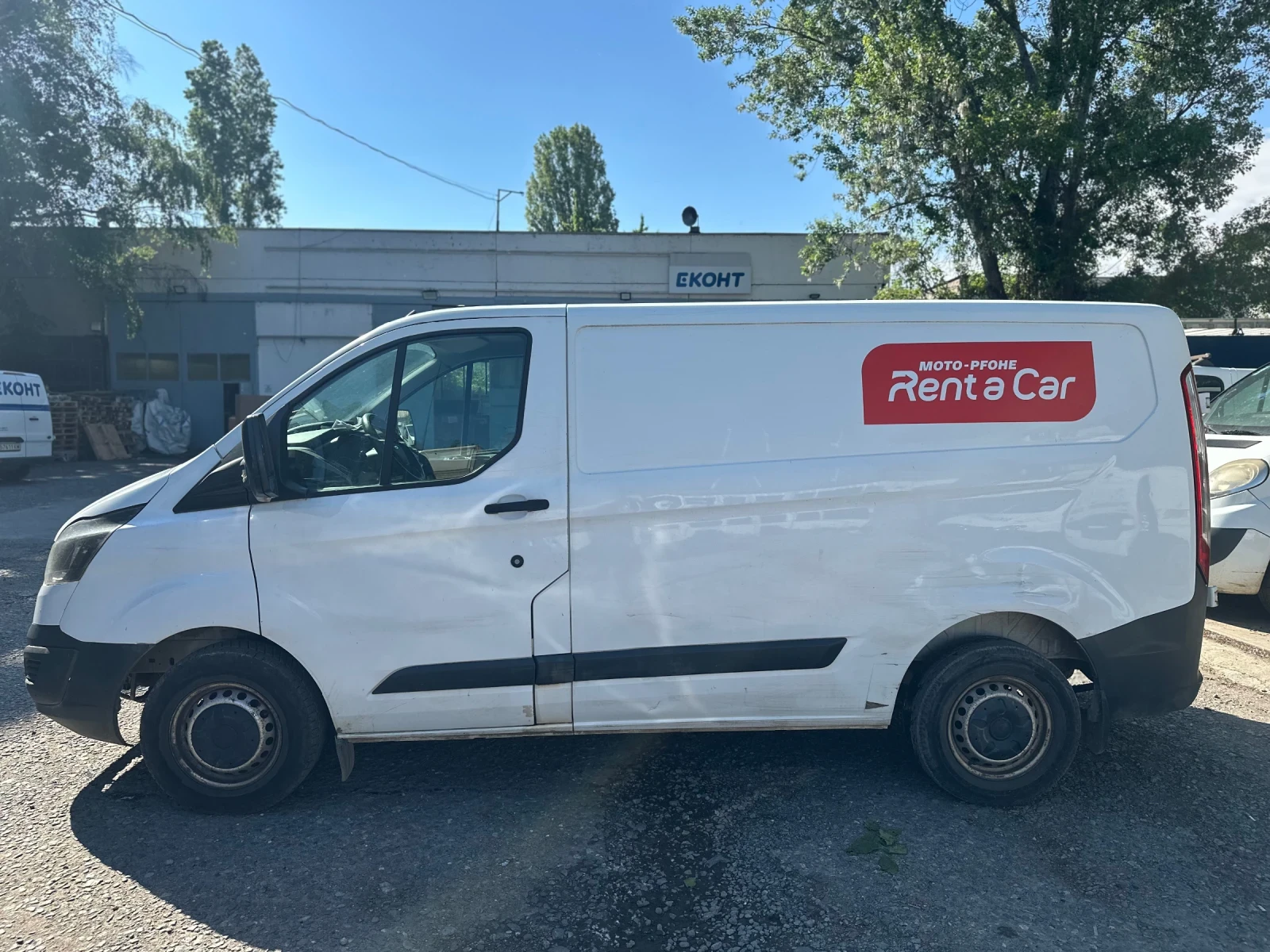 Ford Transit Custom, снимка 2 - Бусове и автобуси - 54665475