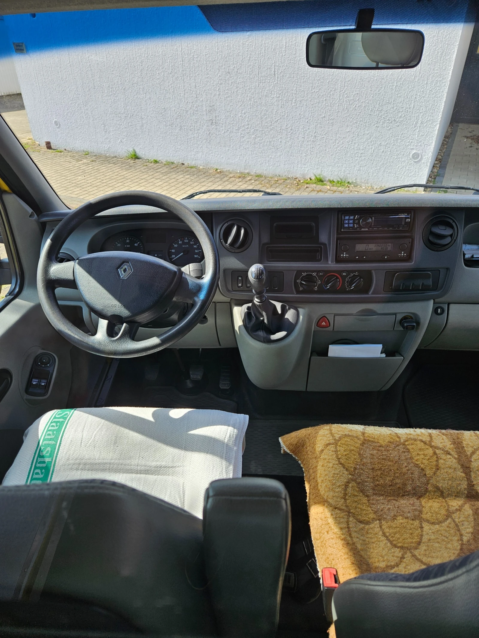 Renault Master 3.0 dci 140, снимка 10 - Бусове и автобуси - 55073163