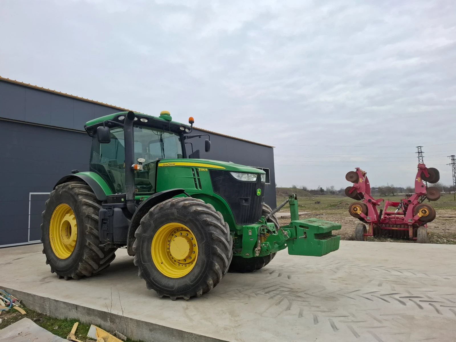Трактор John Deere 7230r 6920 6930Premium, снимка 2 - Селскостопанска техника - 54128036