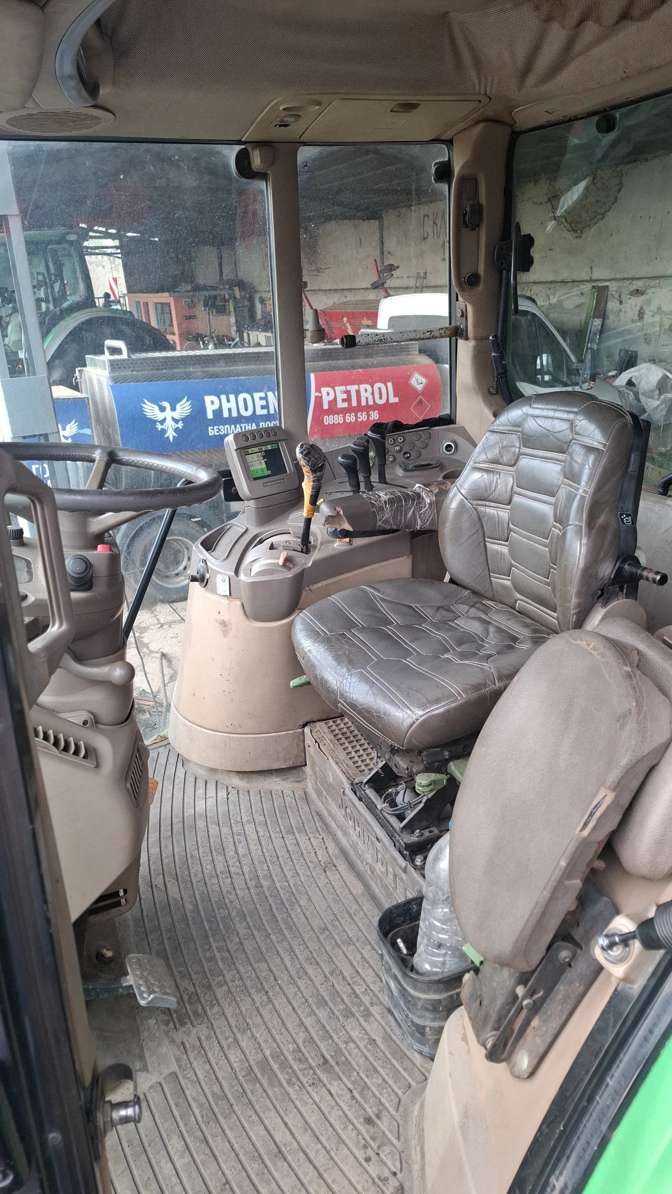 Трактор John Deere 7230r 6920 6930Premium, снимка 16 - Селскостопанска техника - 54128036