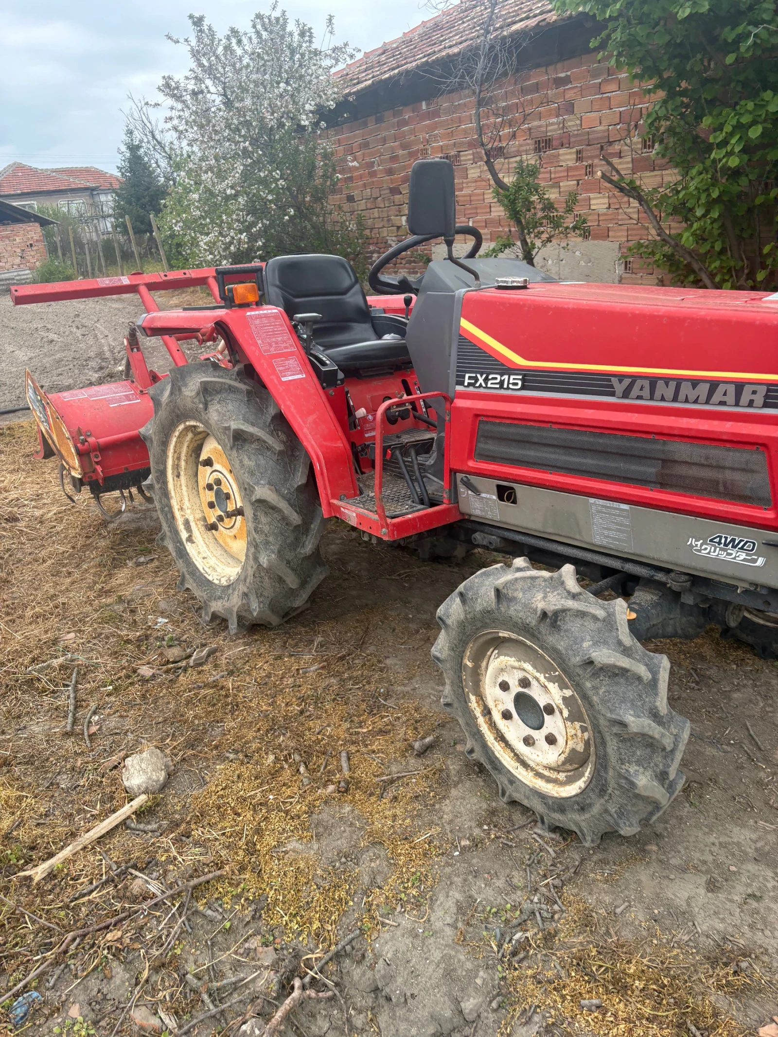 Трактор Yanmar Fx215, снимка 2 - Селскостопанска техника - 54271484