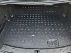 Mercedes-Benz E 53 AMG CARFAX, снимка 13