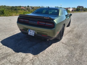 Dodge Challenger 6.4 Scat Pack, снимка 17