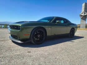 Dodge Challenger 6.4 Scat Pack, снимка 16