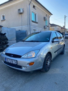 Ford Focus 1.6 Газ/бензин, снимка 2