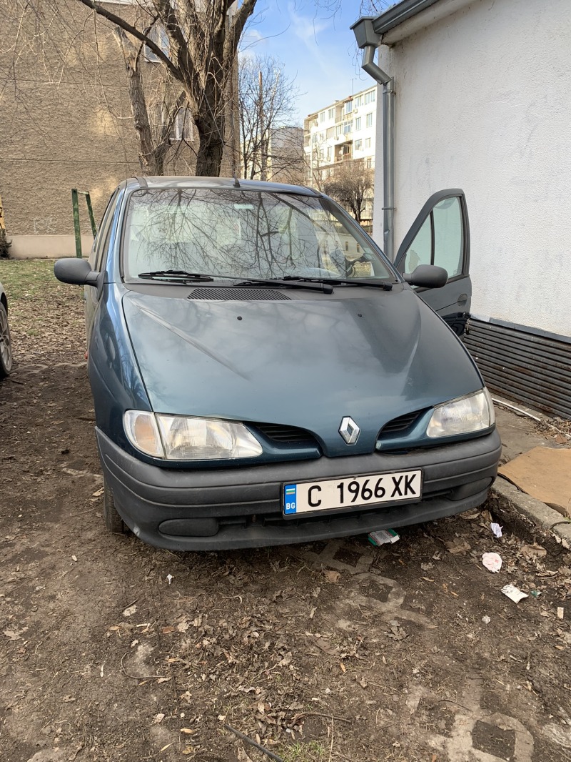 Renault Megane, снимка 1 - Автомобили и джипове - 46217564